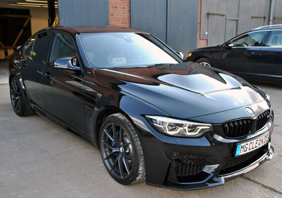 BMW M3 CS